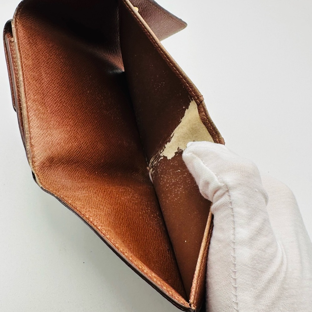 Louis Vuitton Compact Monogram Wallet - Picture 7 of 9